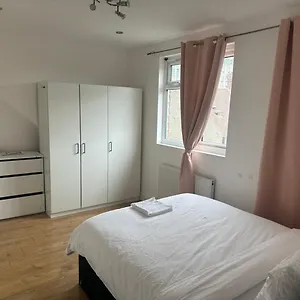https://hoang-nguyen-homestay.cambridgehotelsuk.com